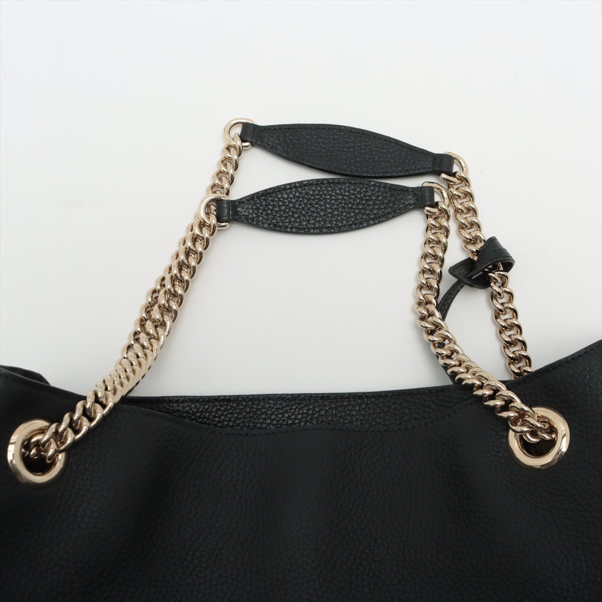 Soho Leather Chain Black Tote
