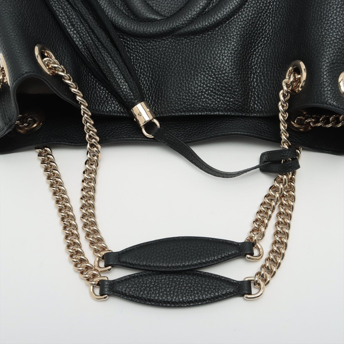 Soho Leather Chain Black Tote