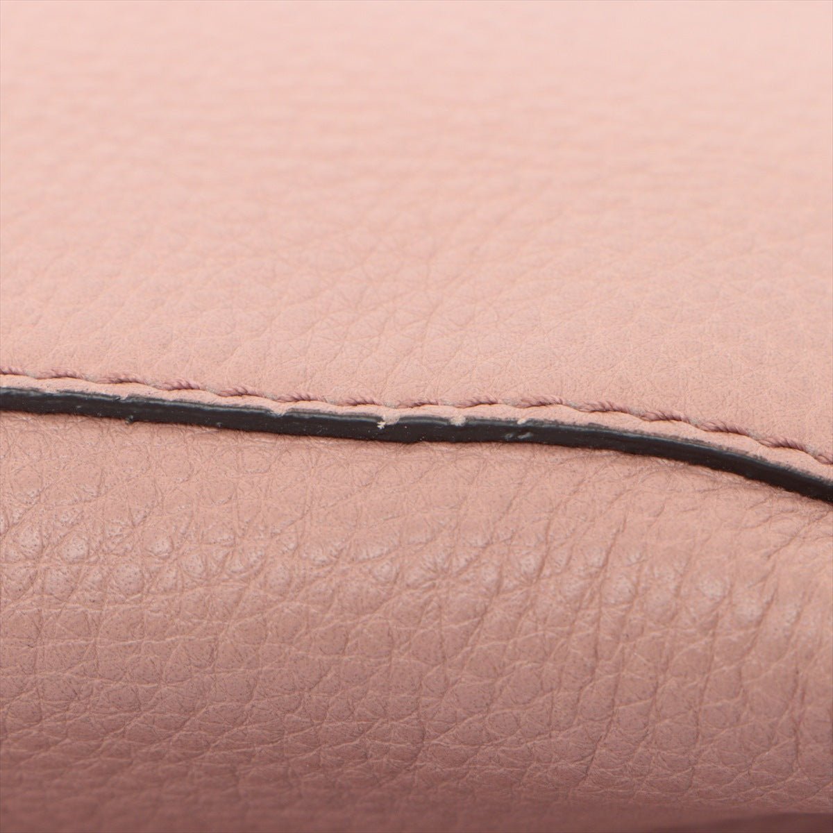 Soho Pink Leather Chain Bag
