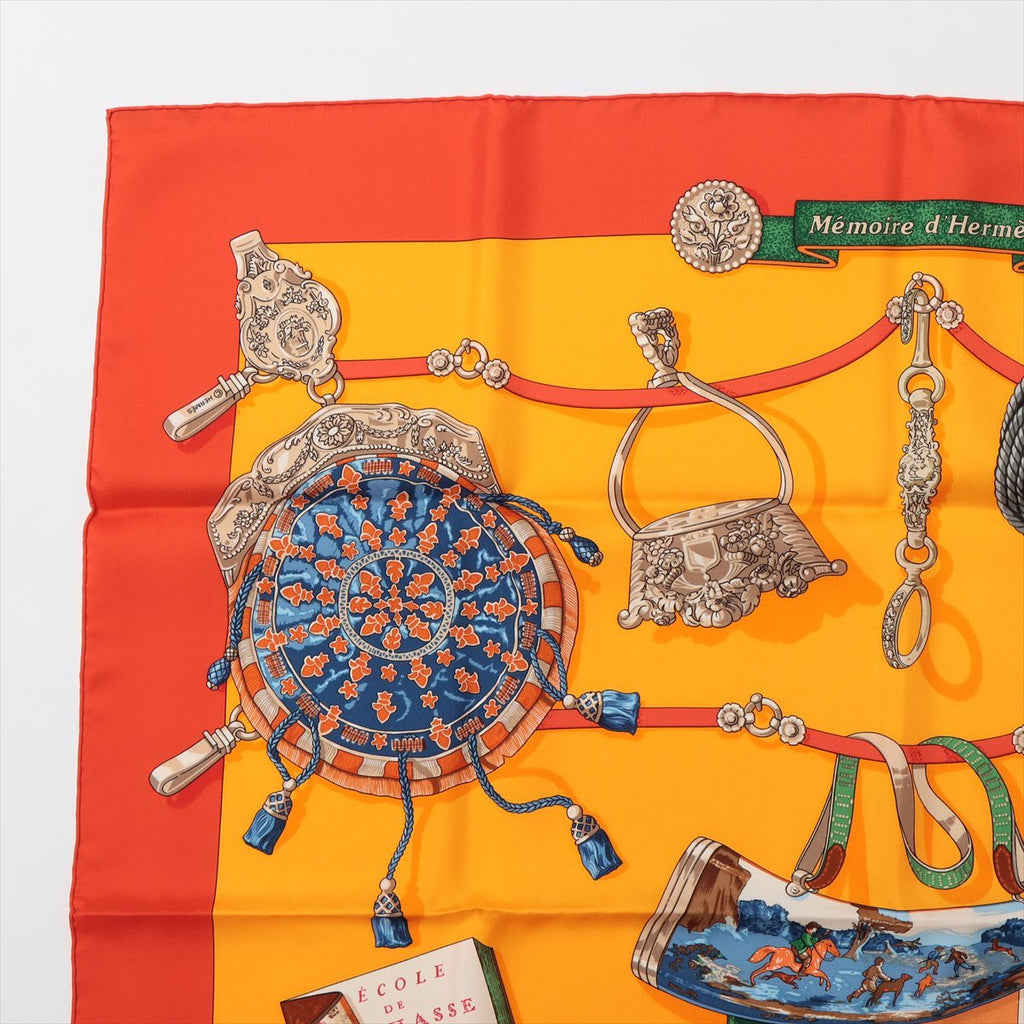 CarrÃƒÆ’Ã‚Â© 90 Memoire d'Hermes Silk Red Foulard