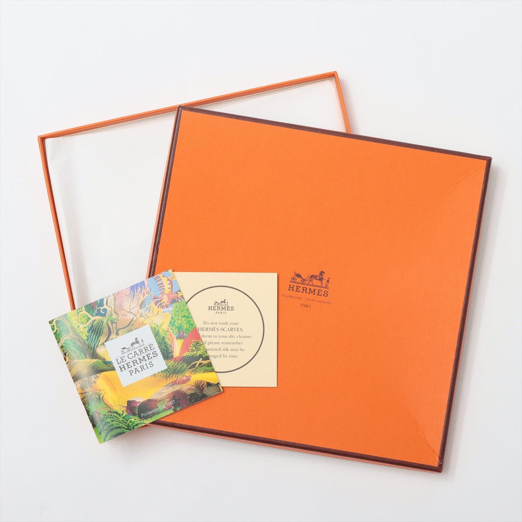 CarrÃƒÆ’Ã‚Â© 90 Memoire d'Hermes Silk Red Foulard