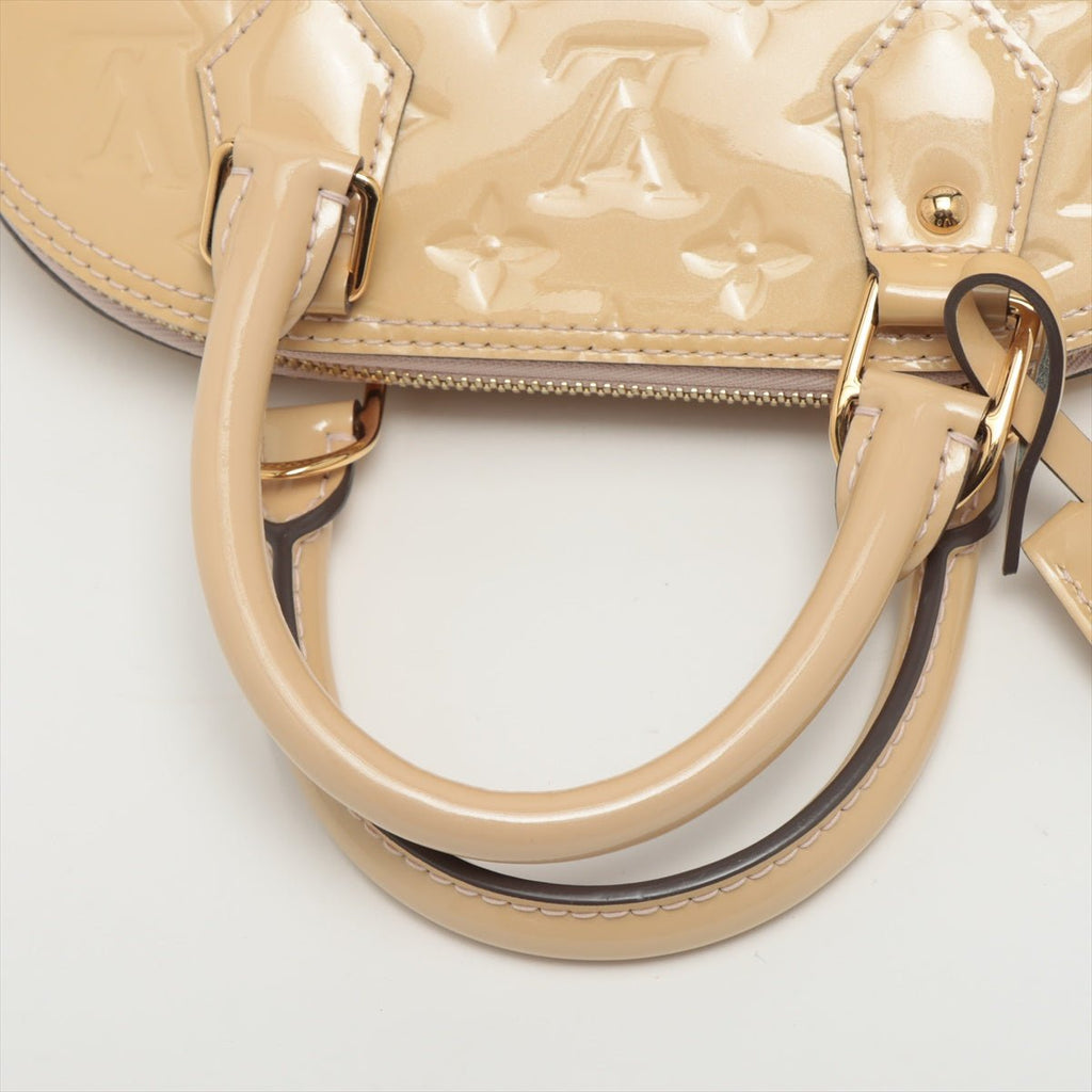 Alma BB Monogram Vernis Beige
