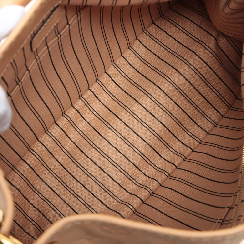 Artsy MM Monogram Empreinte Leather Beige Hobo