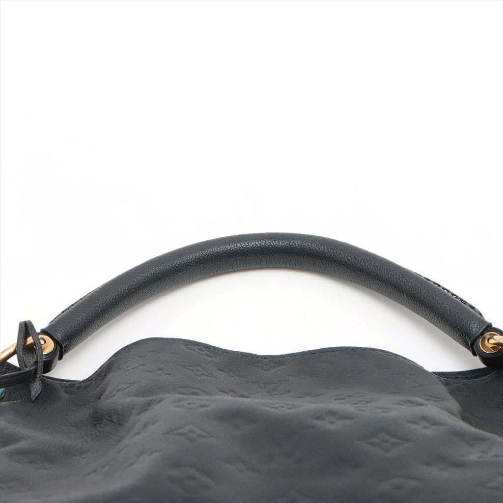 Artsy MM Monogram Empreinte Leather Black