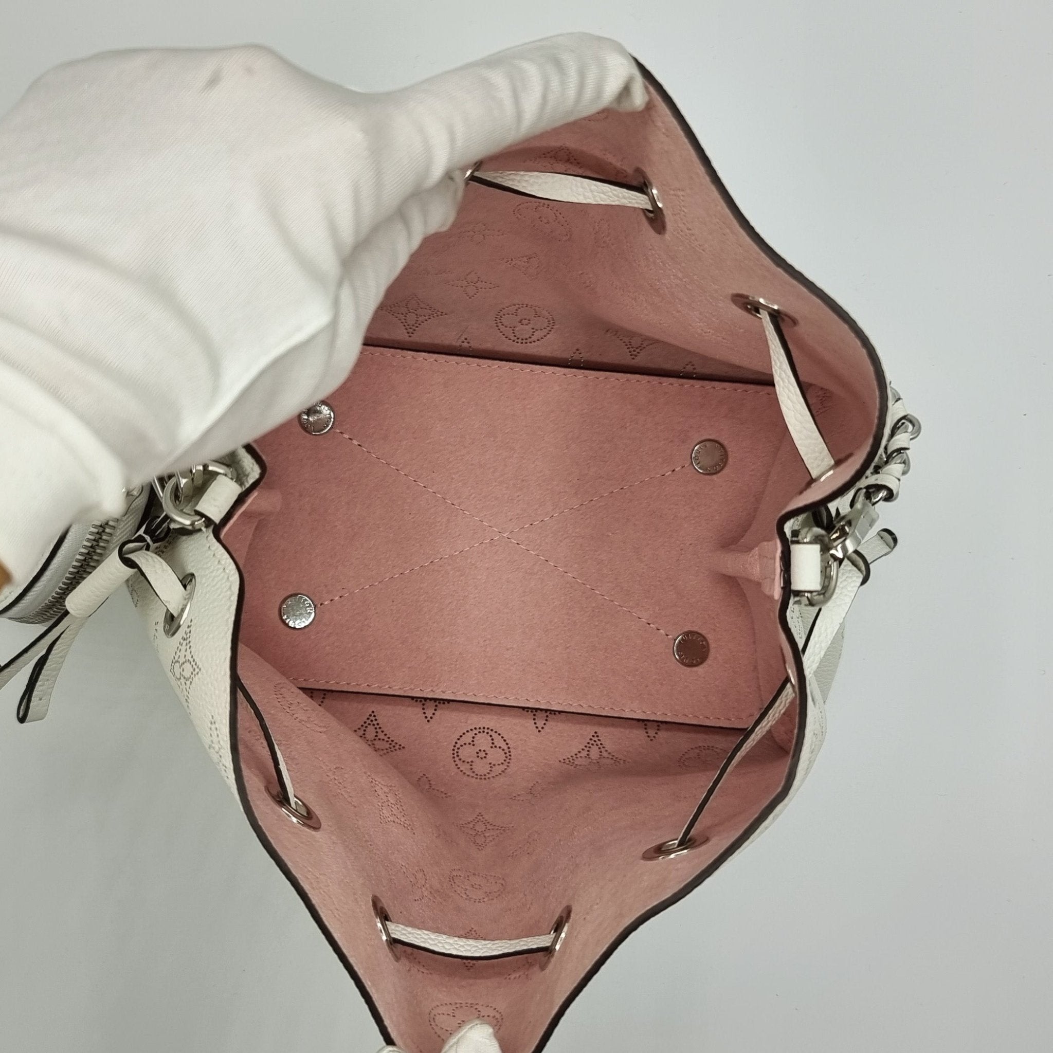 Bella Mahina Bucket Bag
