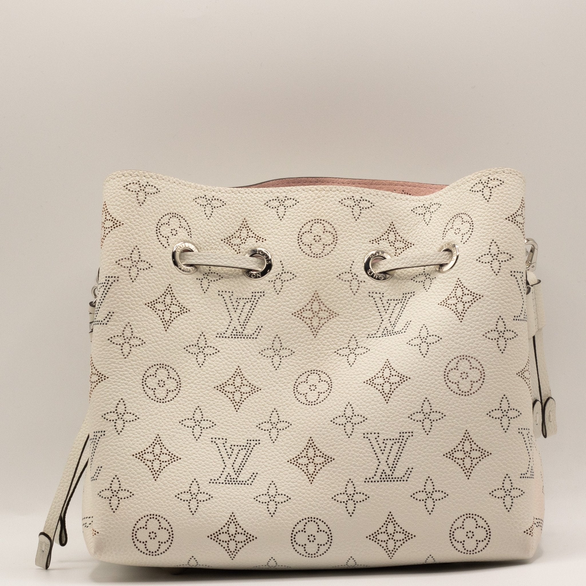 Bella Mahina Bucket Bag