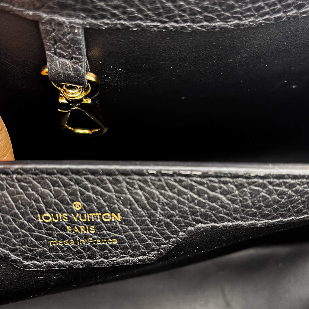 Capucines MM Crown Black Leather