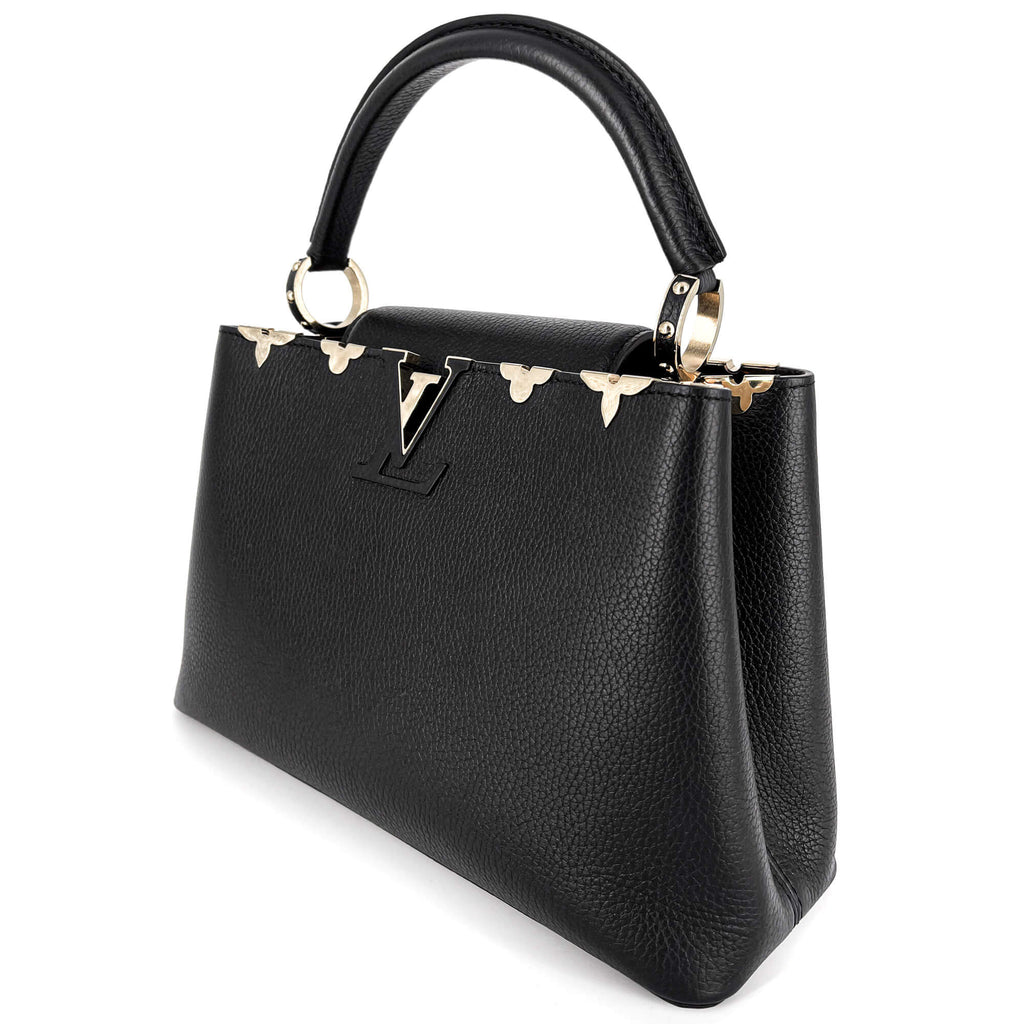 Capucines MM Crown Black Leather