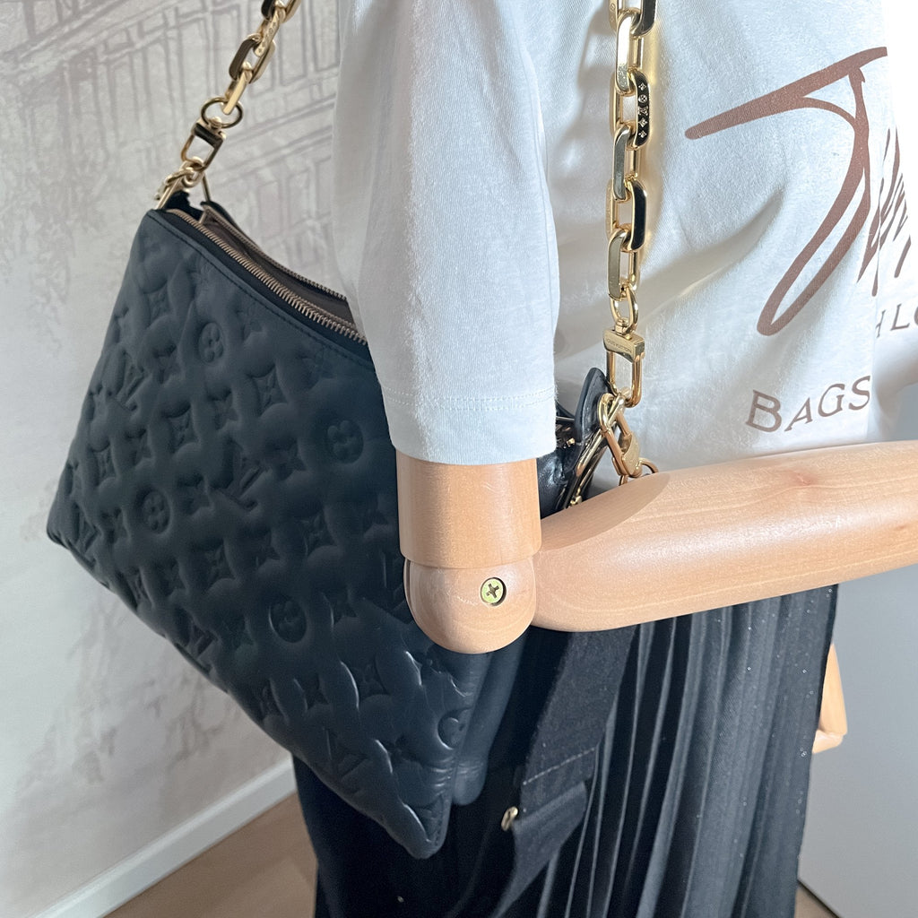 Coussin PM Black Leather