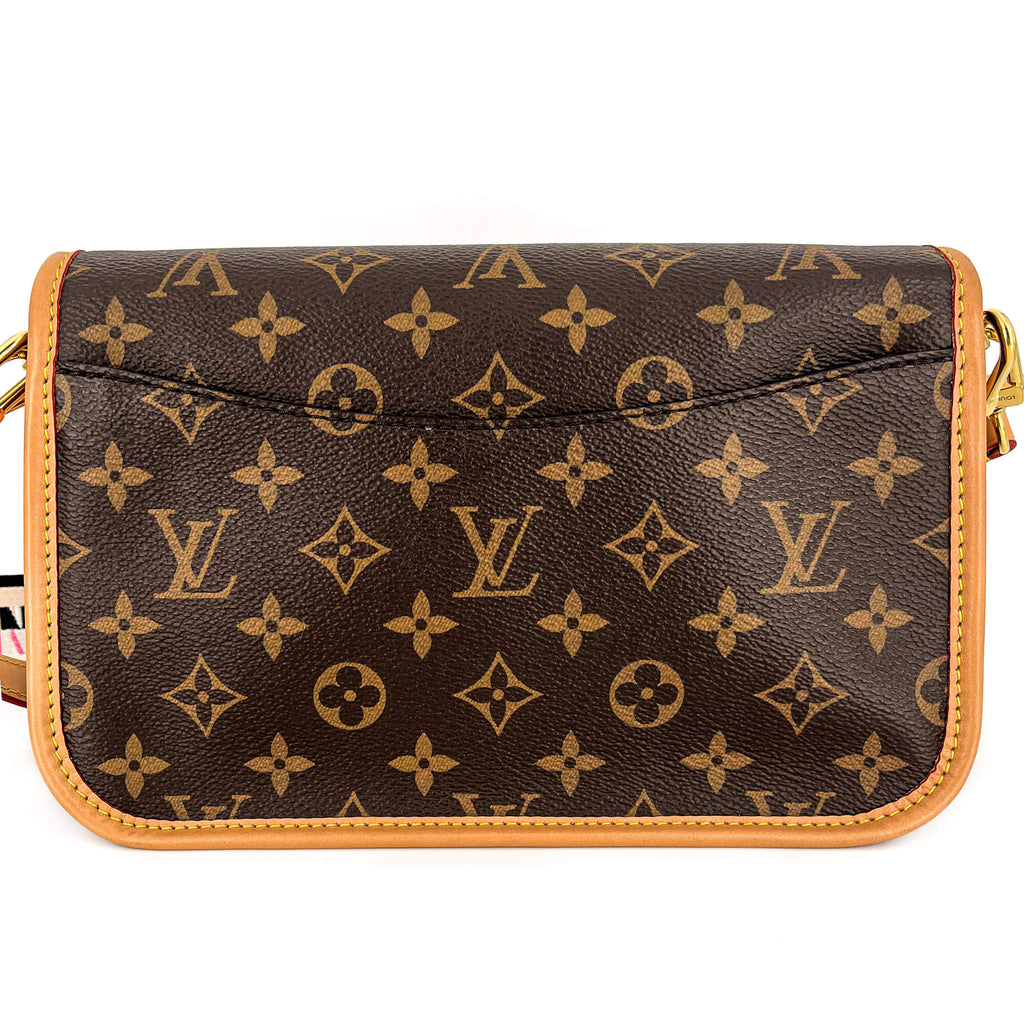 Diane Monogram Black