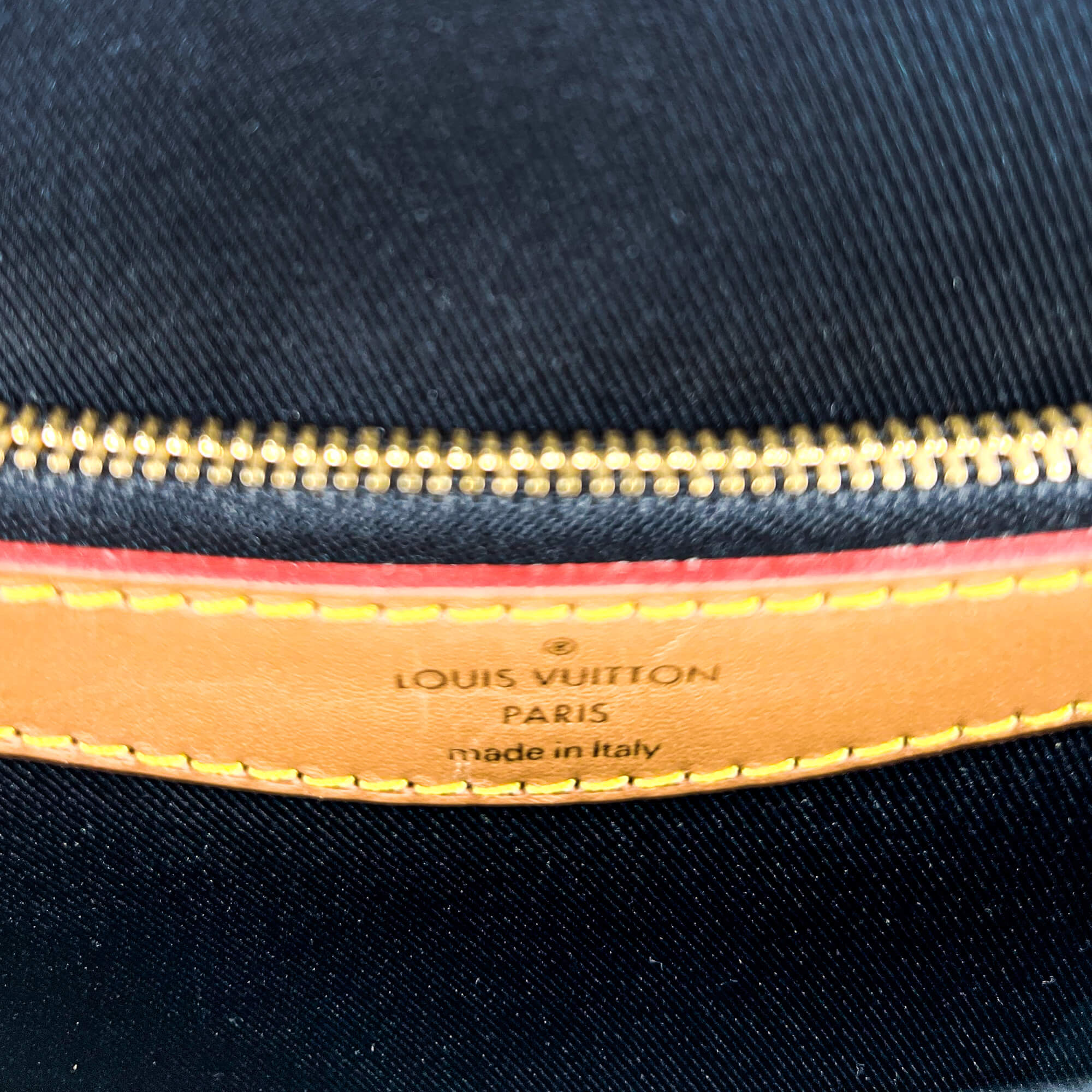 Diane Monogram Black