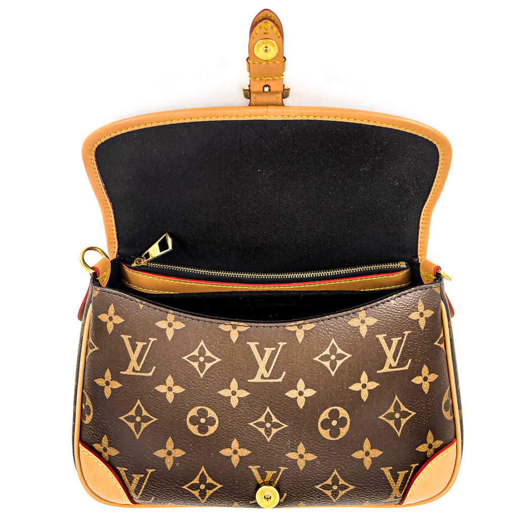Diane Monogram Black