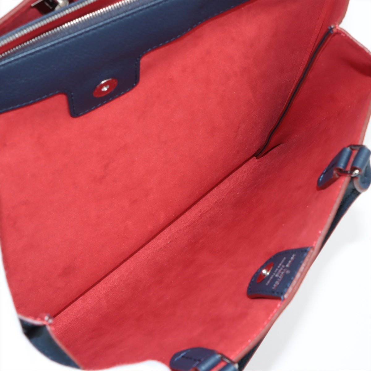 Lockmeto Navy Leather