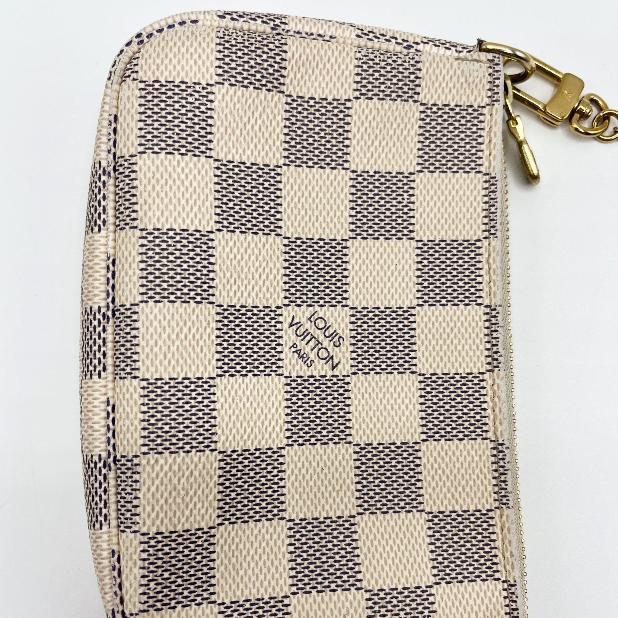 Mini Pochette Damier Azure