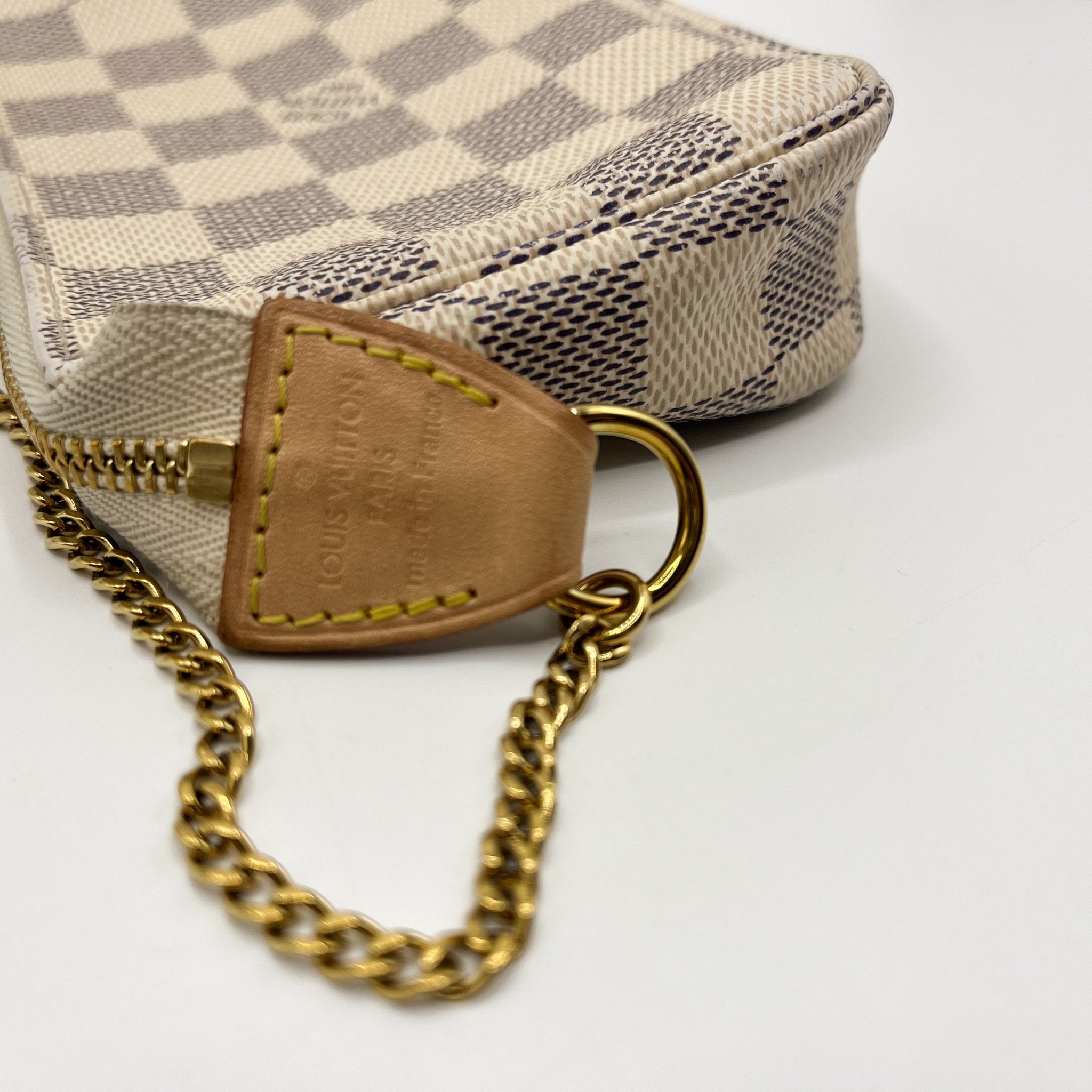Mini Pochette Damier Azure