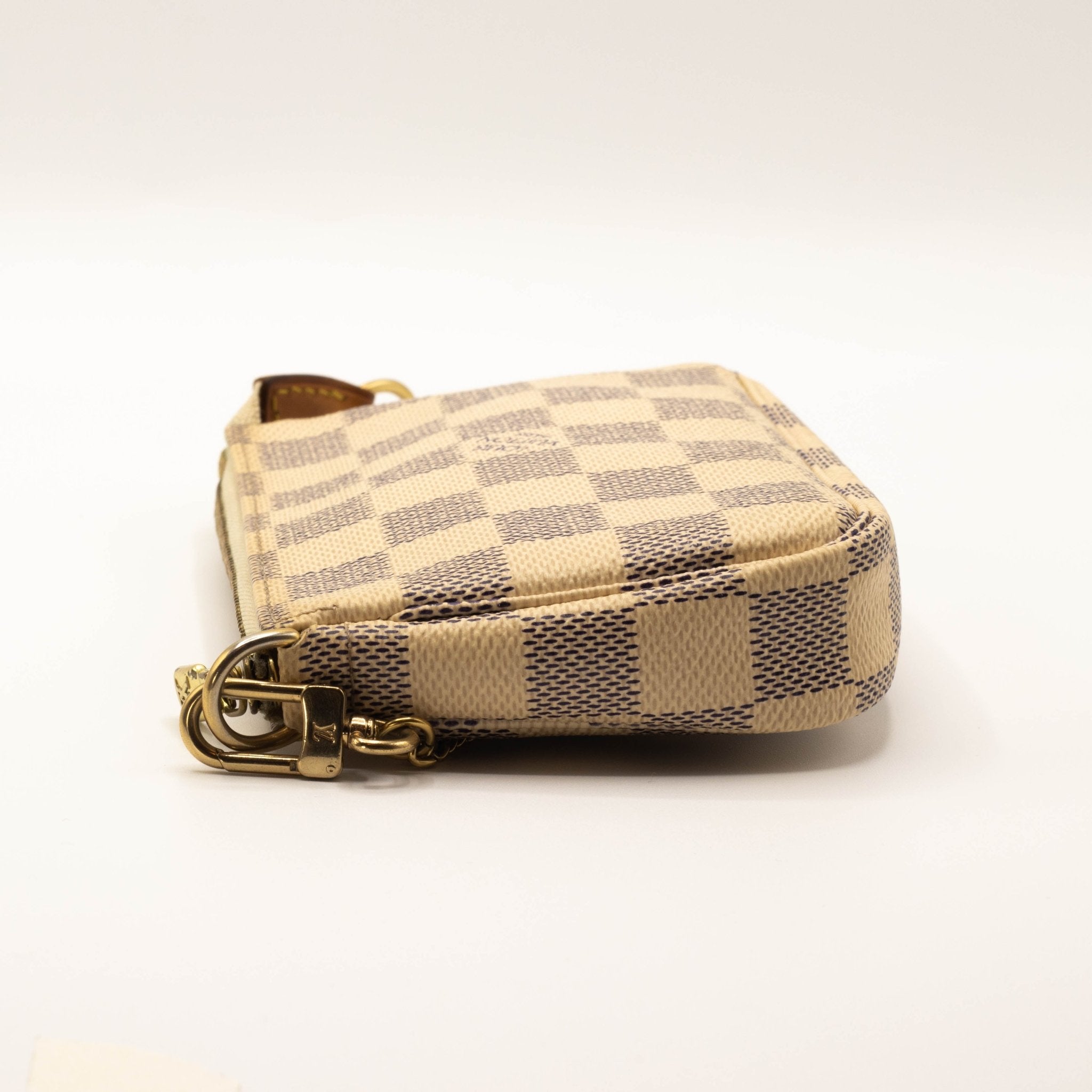Mini Pochette Damier Azure N58010