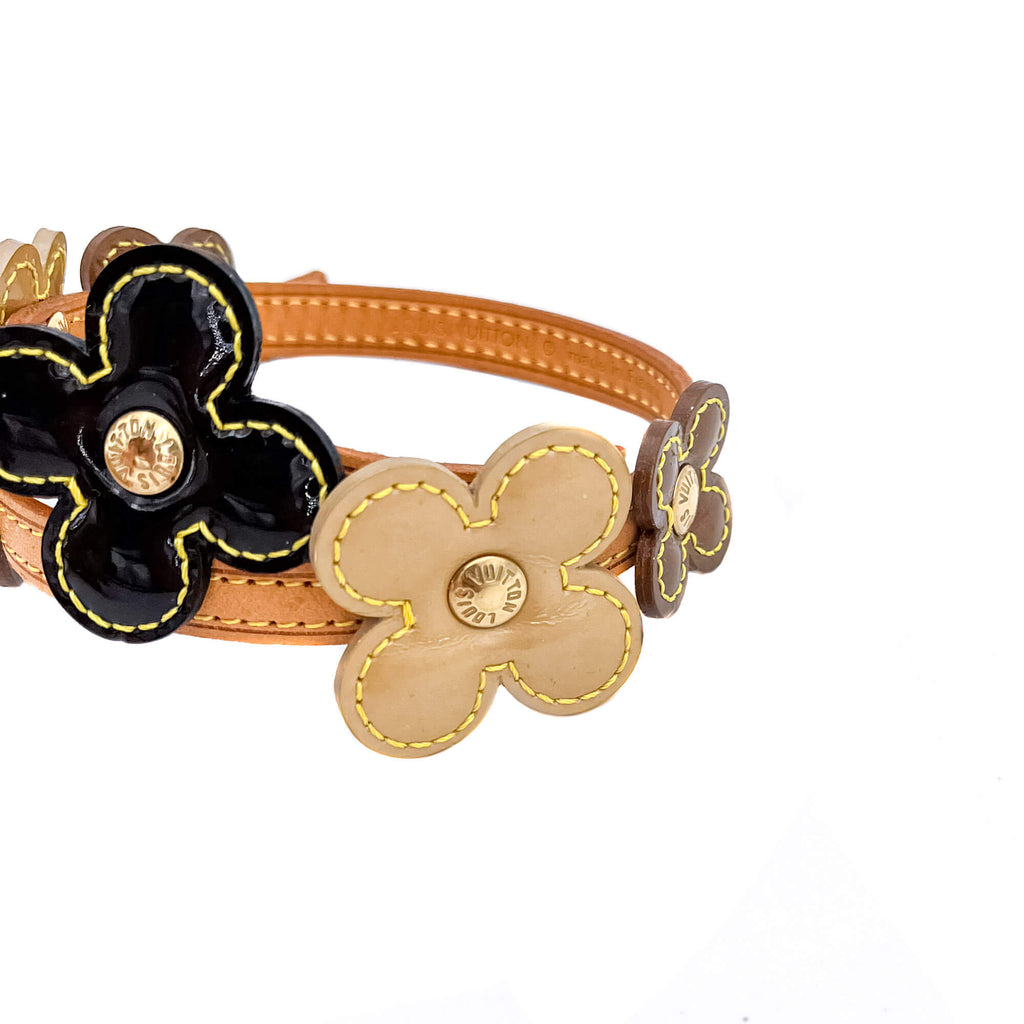 Multicolor Vernis Leather Flower Chocker Bracelet