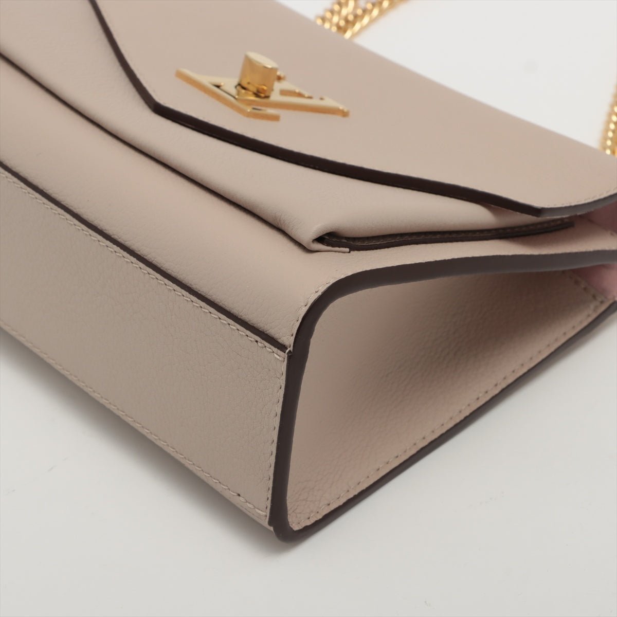 Mylockme BB Leather Beige 2-Way Chain Bag