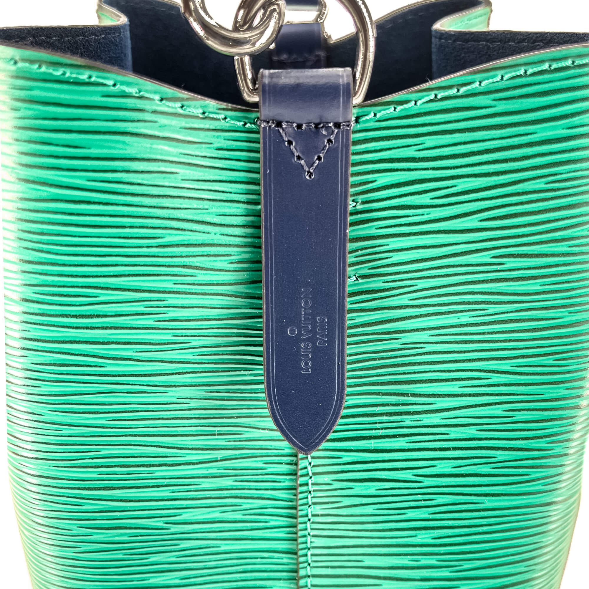 NÃƒÆ’Ã‚Â©oNoÃƒÆ’Ã‚Â© BB Epi Leather Bucket Bag Green