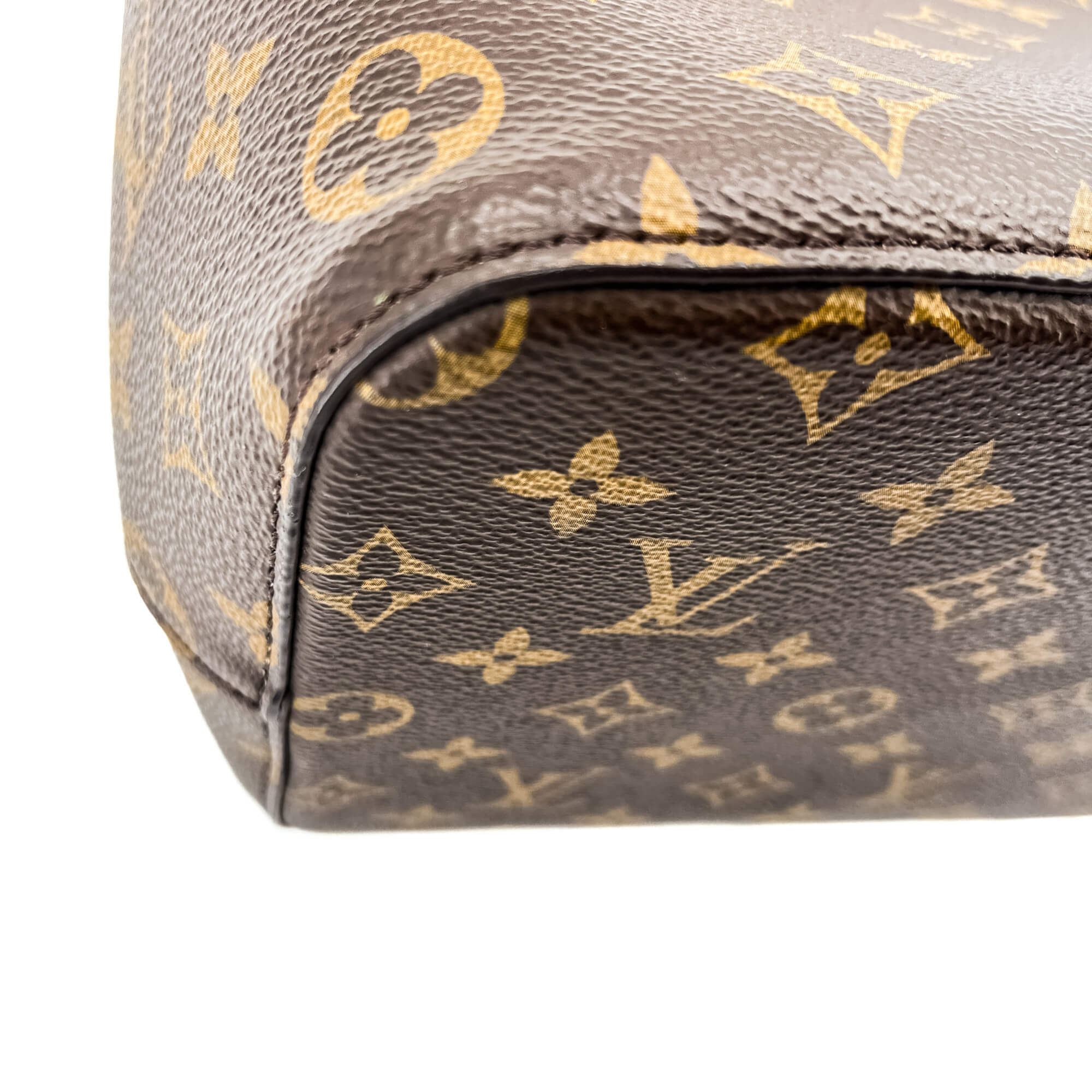 NÃƒÆ’Ã‚Â©oNoÃƒÆ’Ã‚Â© MM Monogram 2-Way Bucket Bag