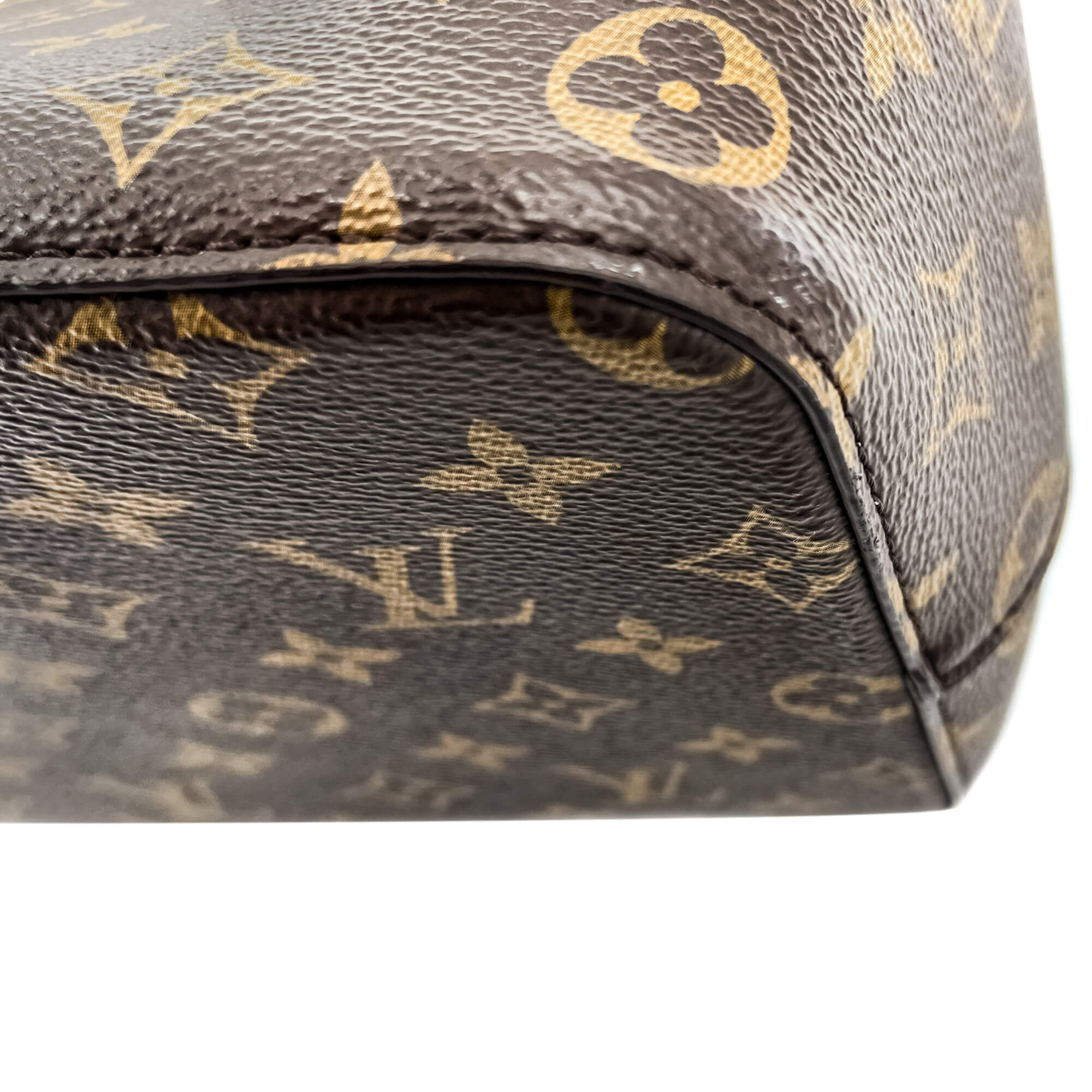NÃƒÆ’Ã‚Â©oNoÃƒÆ’Ã‚Â© MM Monogram 2-Way Bucket Bag