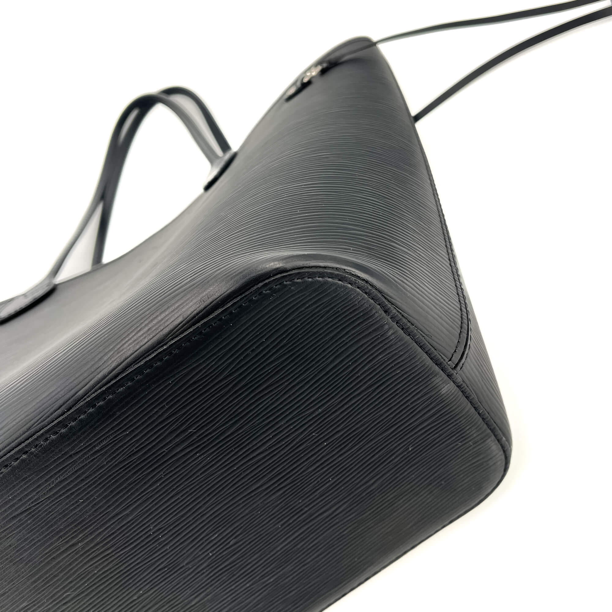 Neverfull MM Epi Leather Black Shopper