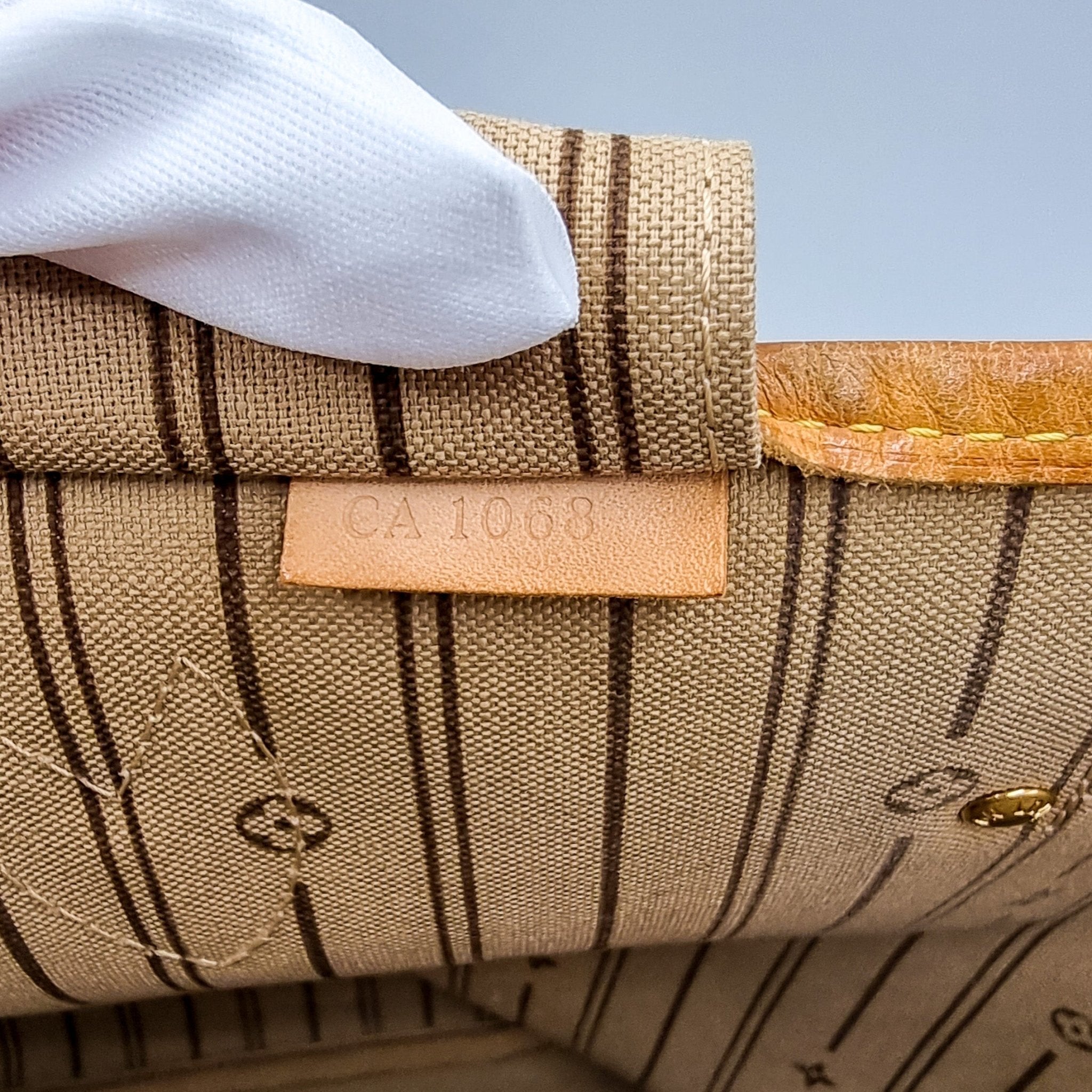 Neverfull MM Monogram