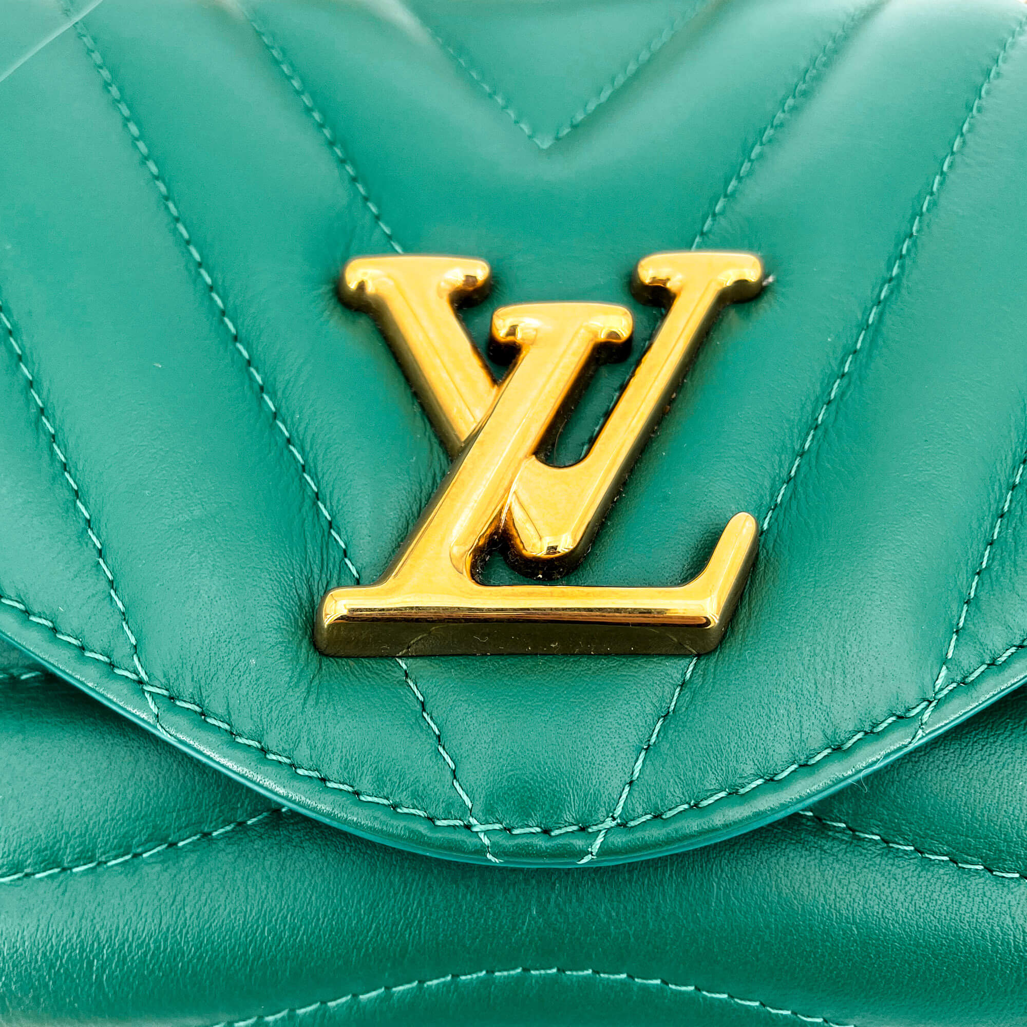 New Wave Chain MM Leather