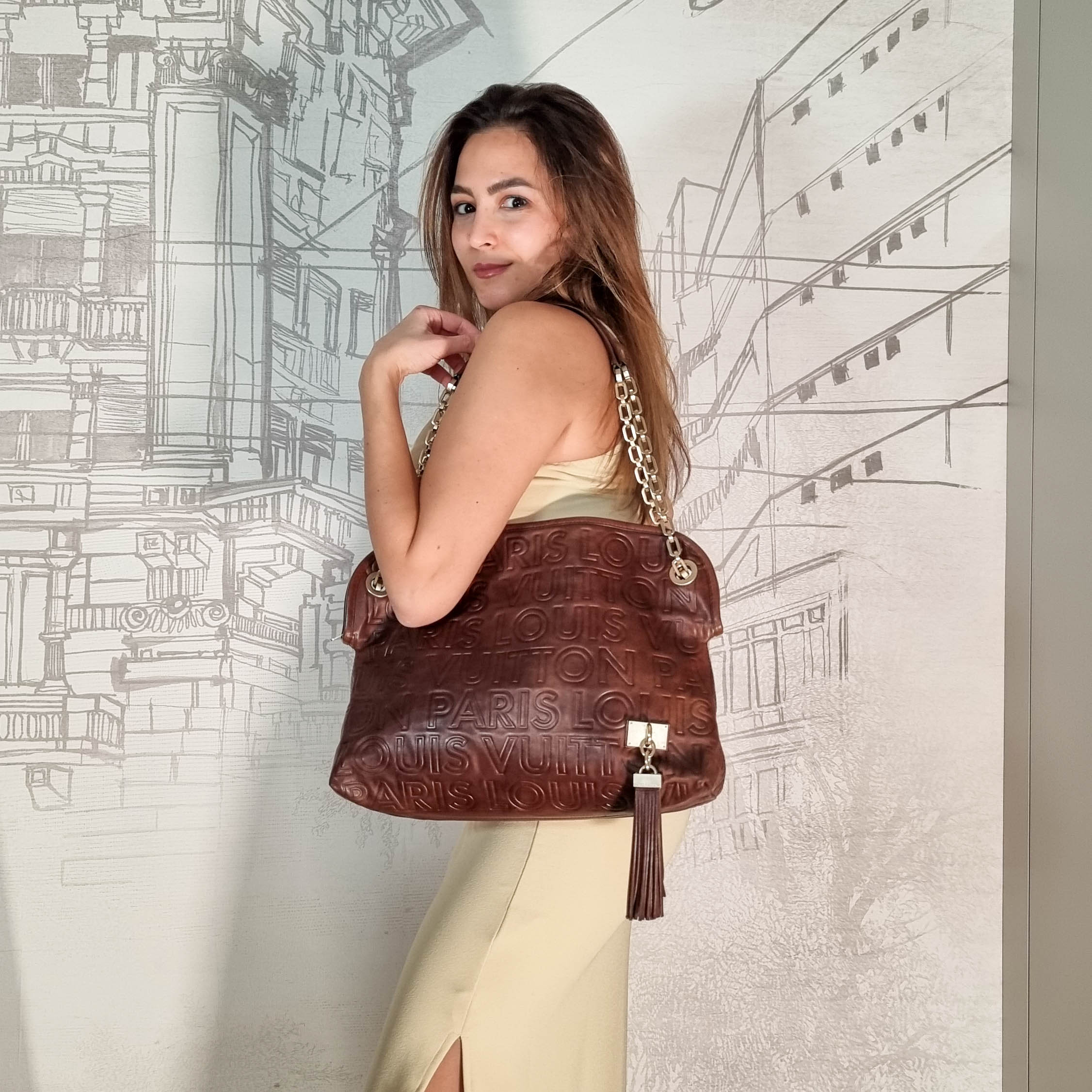 Paris Souple Whisper PM Limited Edition Chocolate Leather