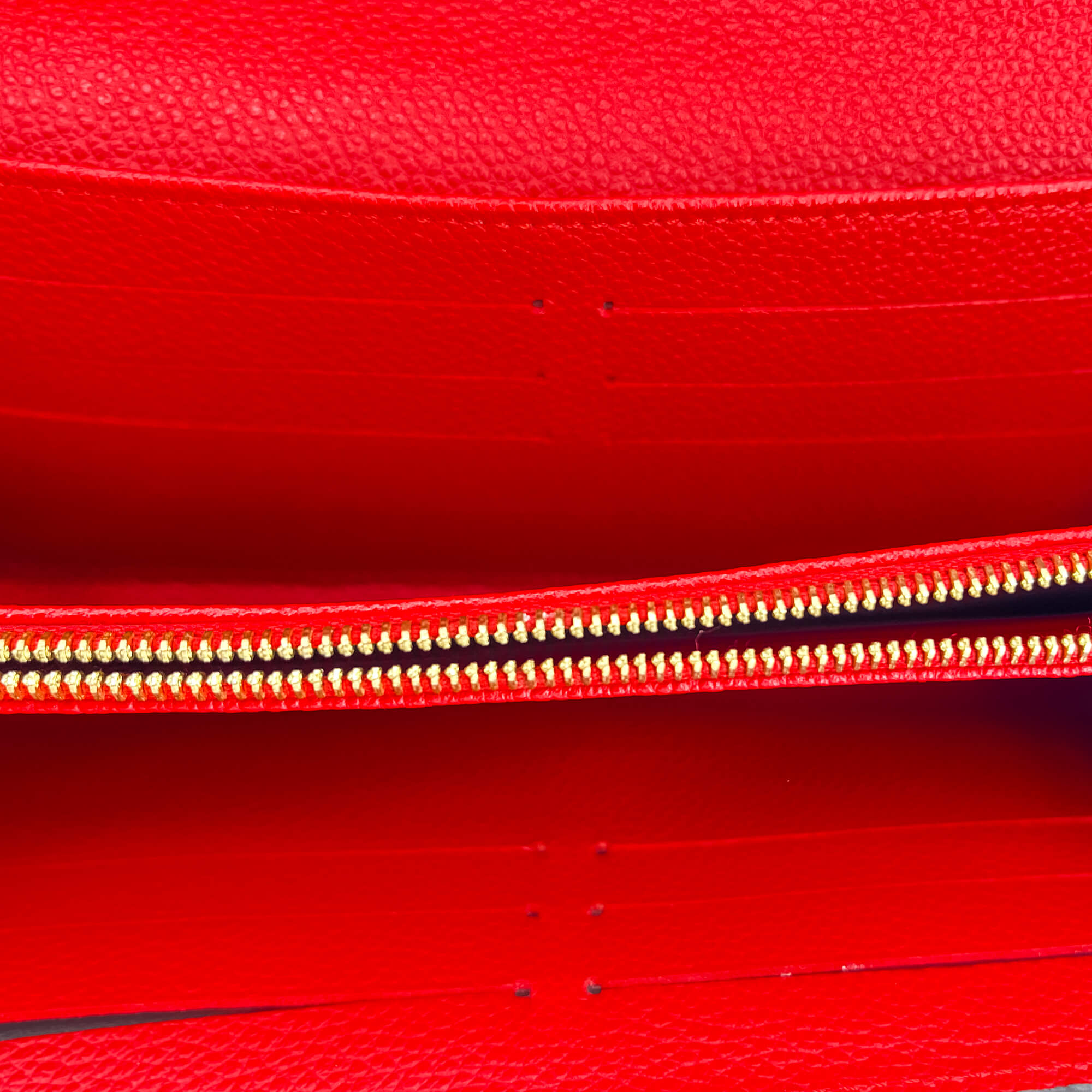 Sarah Empreinte Leather Red Wallet