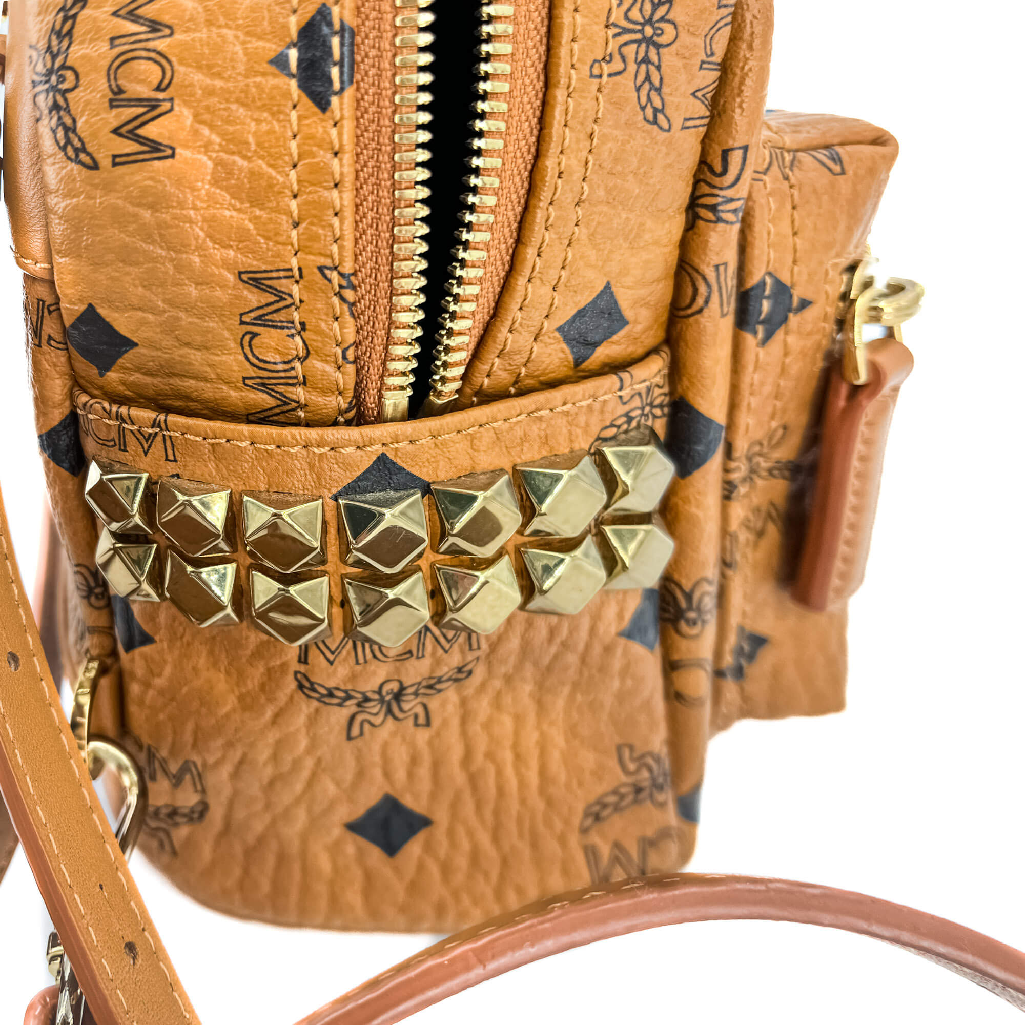 X-Mini Stark Bebe Boo Side Studs Leather Backpack Cognac