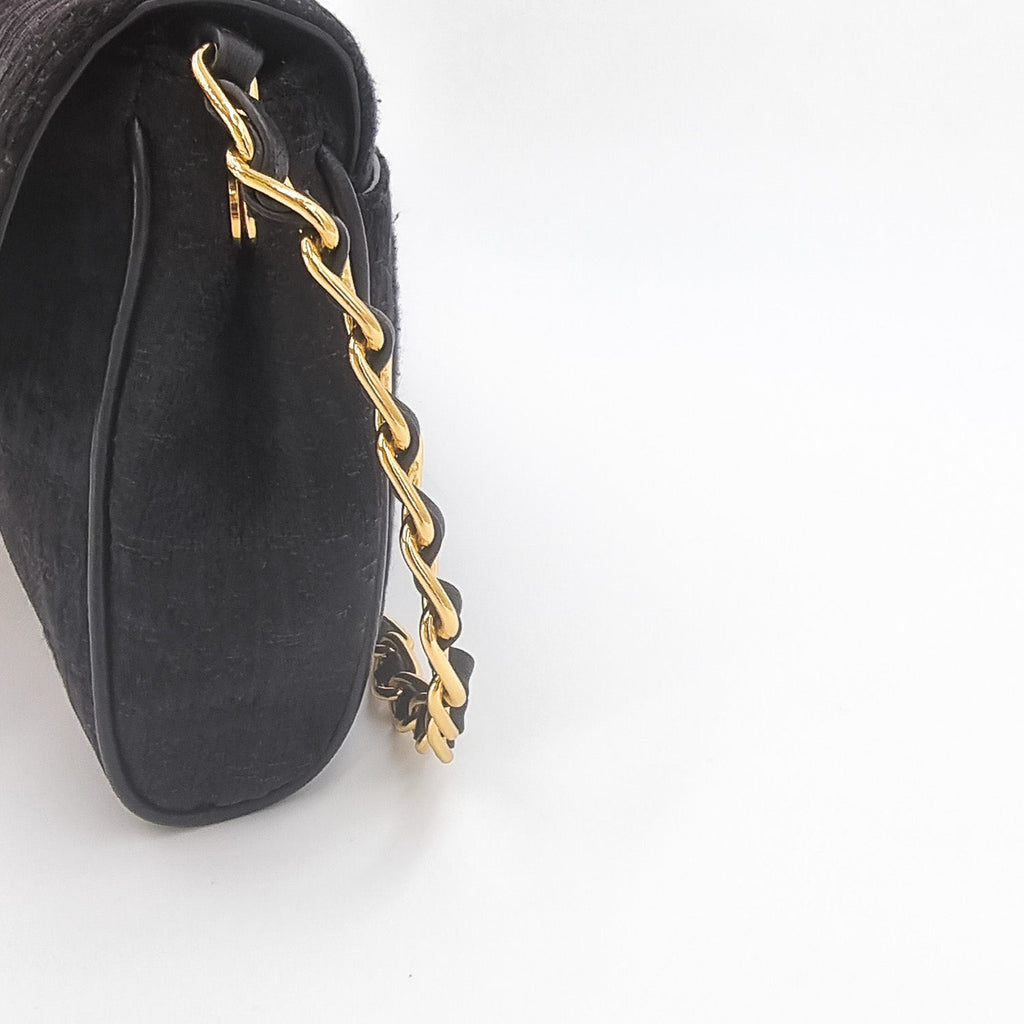 Black cloth Pochette