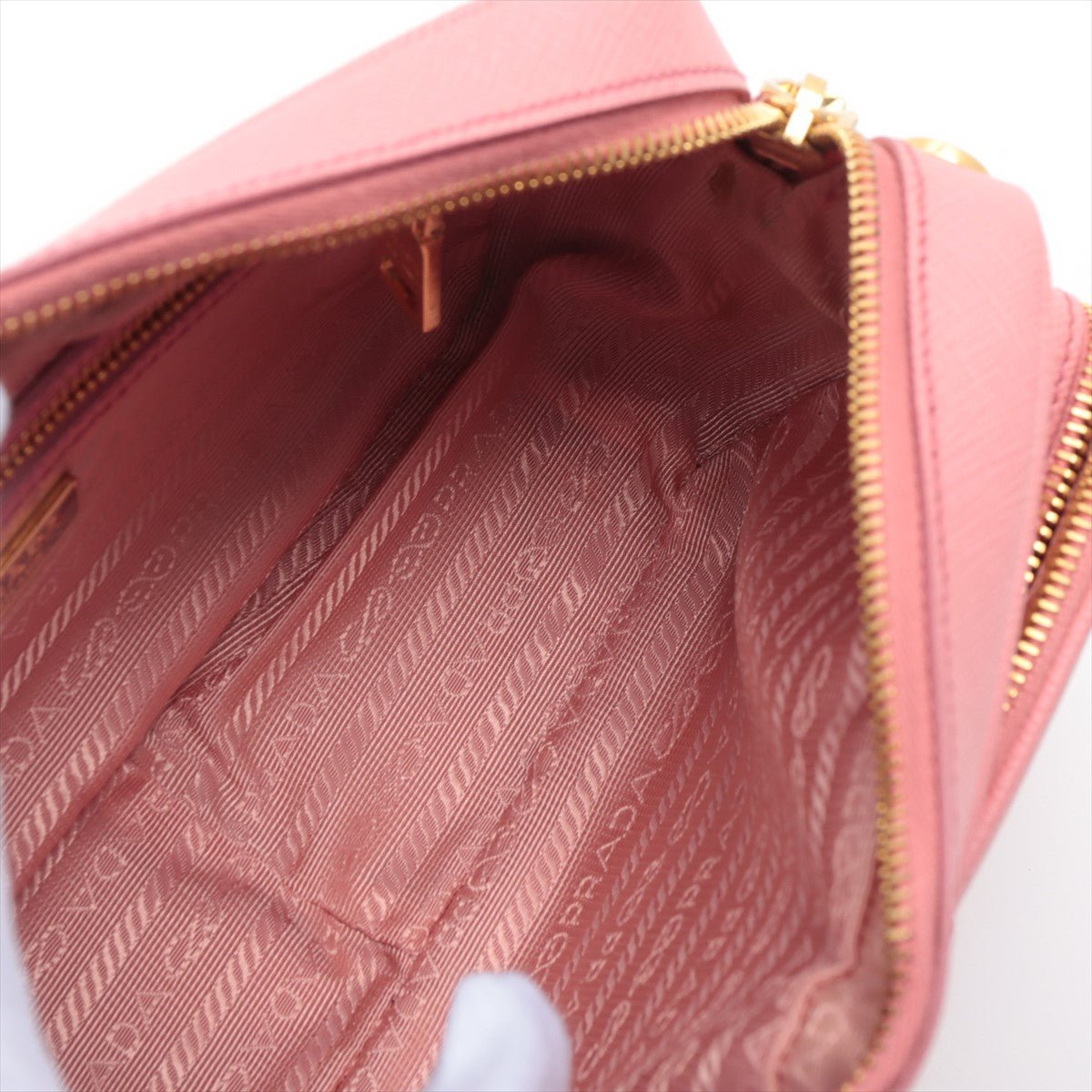Front Pocket Crossboby in Pink Saffiano Leather