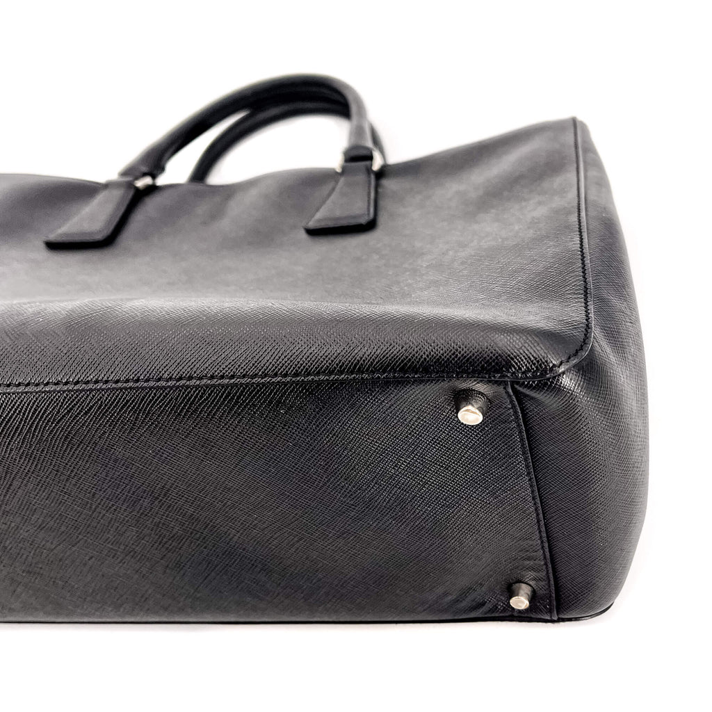 Galleria Large Leather Black Tote