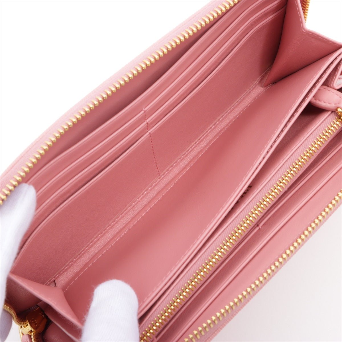 Large Pink leather Zip-around