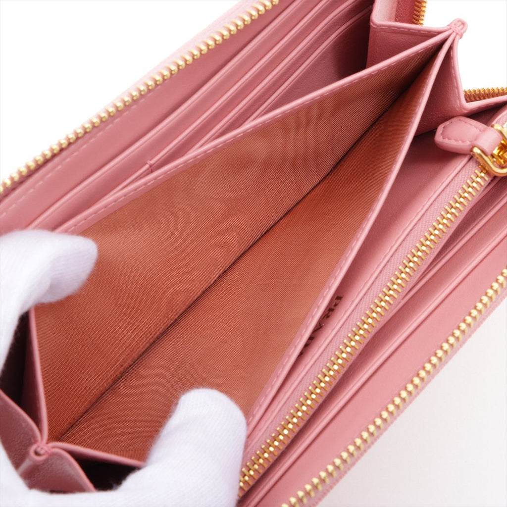 Large Pink leather Zip-around