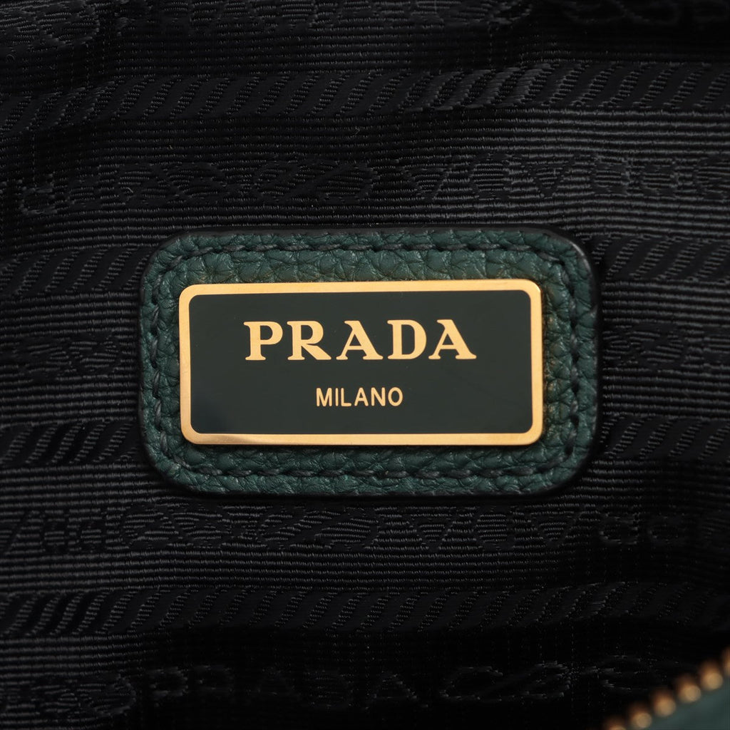 Vitello Daino Green Camera Bag