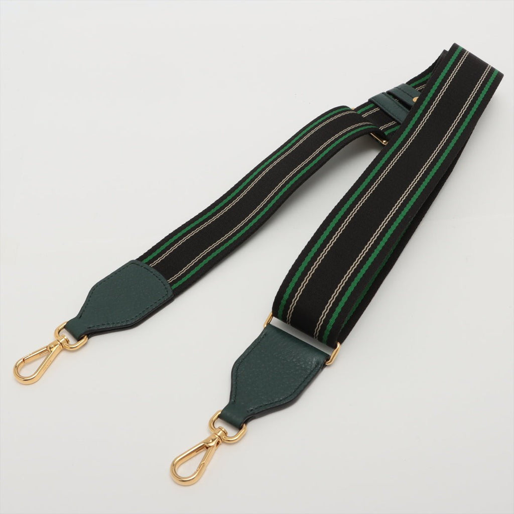 Vitello Daino Green Camera Bag