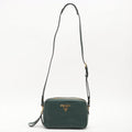 Vitello Daino Green Camera Bag