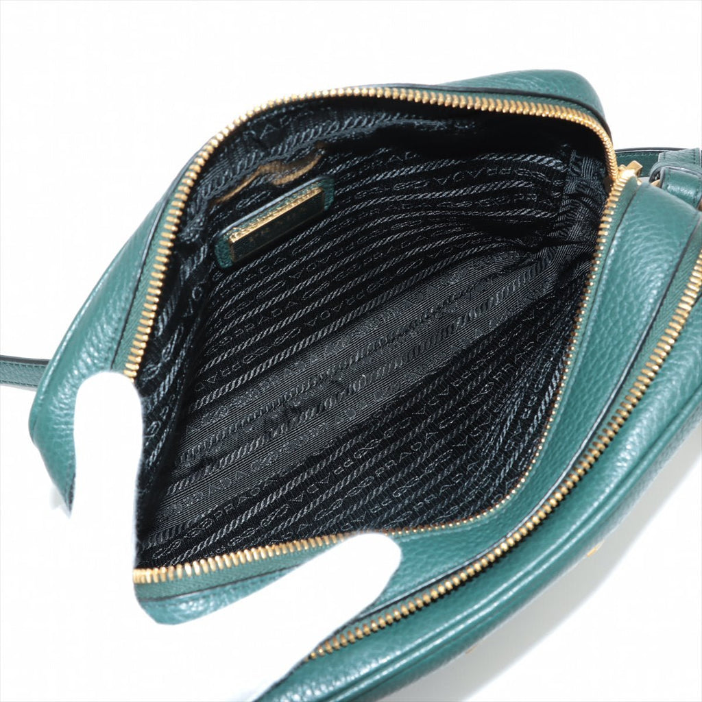 Vitello Daino Green Camera Bag