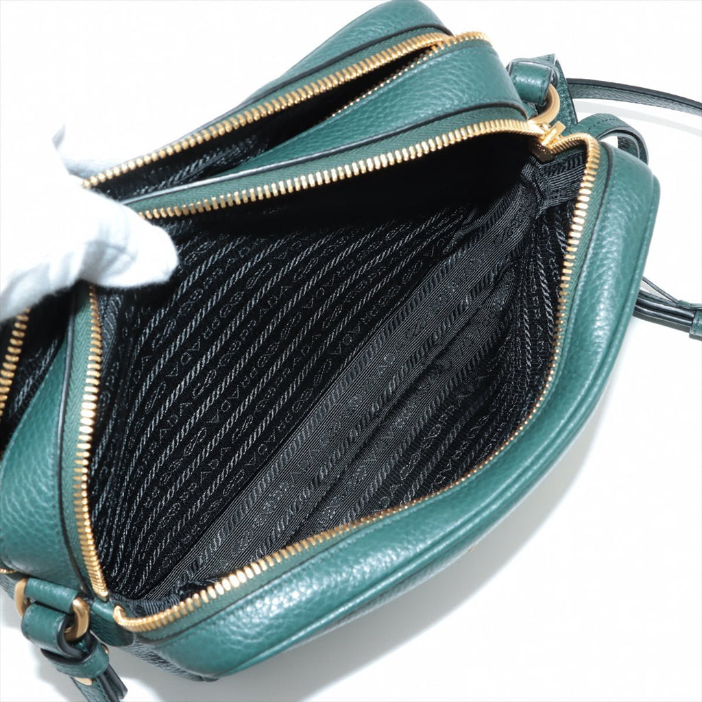 Vitello Daino Green Camera Bag