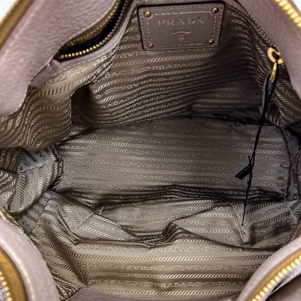 Vitello Daino Shoulder Bag Argilla