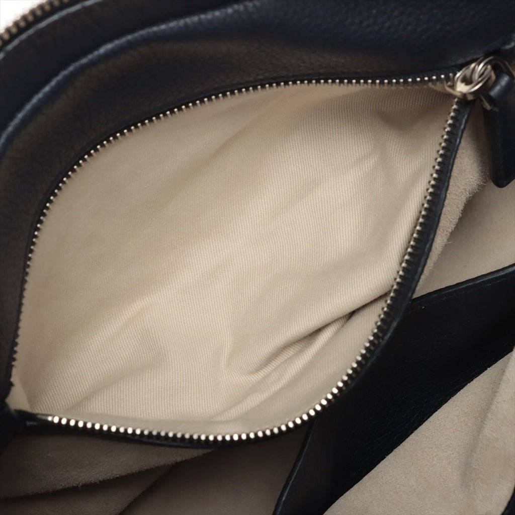 Zipped Shoulder Bag Daino Leather Navy blue
