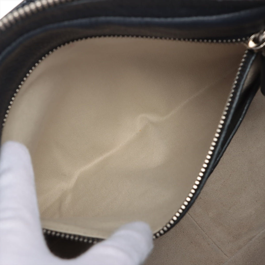 Zipped Shoulder Bag Daino Leather Navy blue