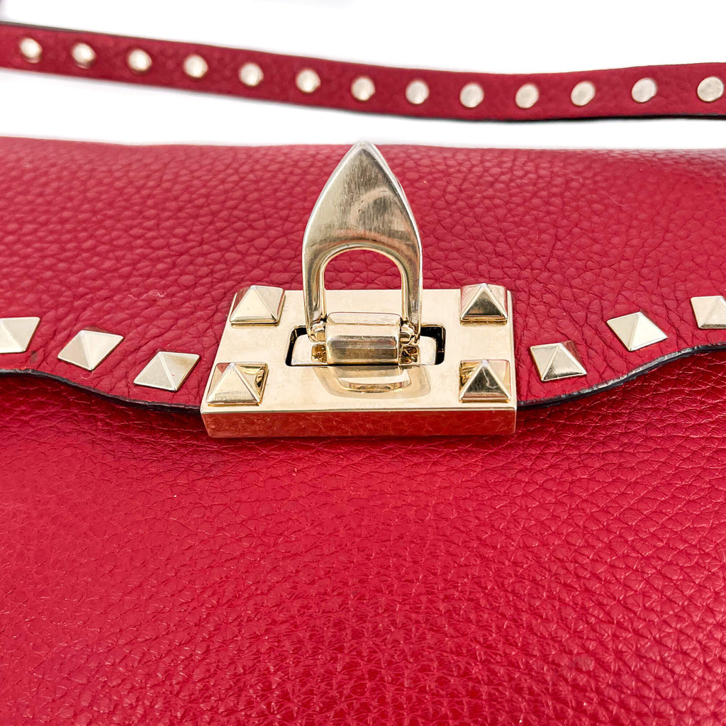 Rockstud Small in Red Grained Leather