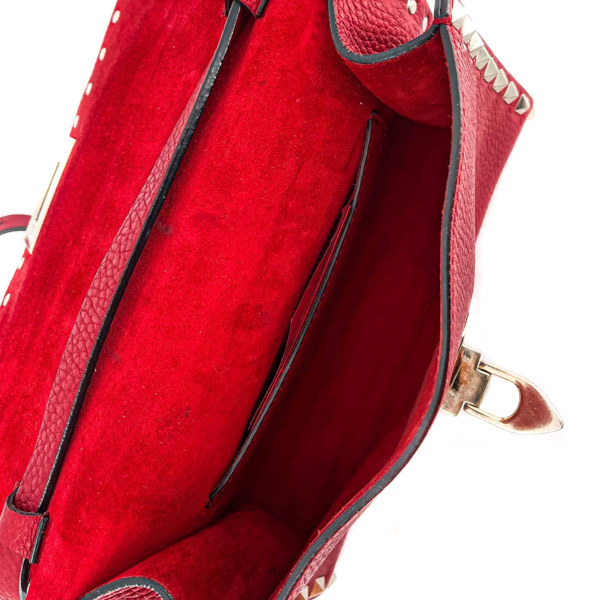 Rockstud Small in Red Grained Leather