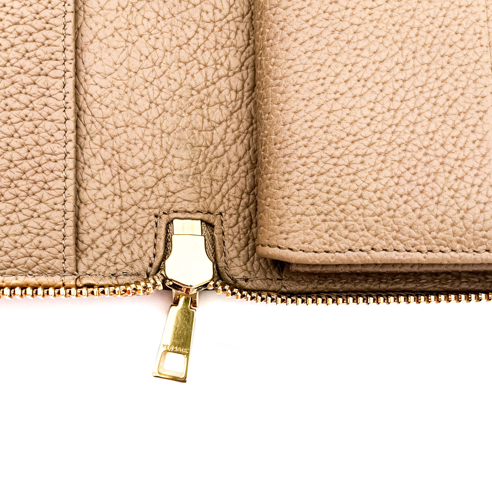 Zip-Around Wallet in Beige Leather