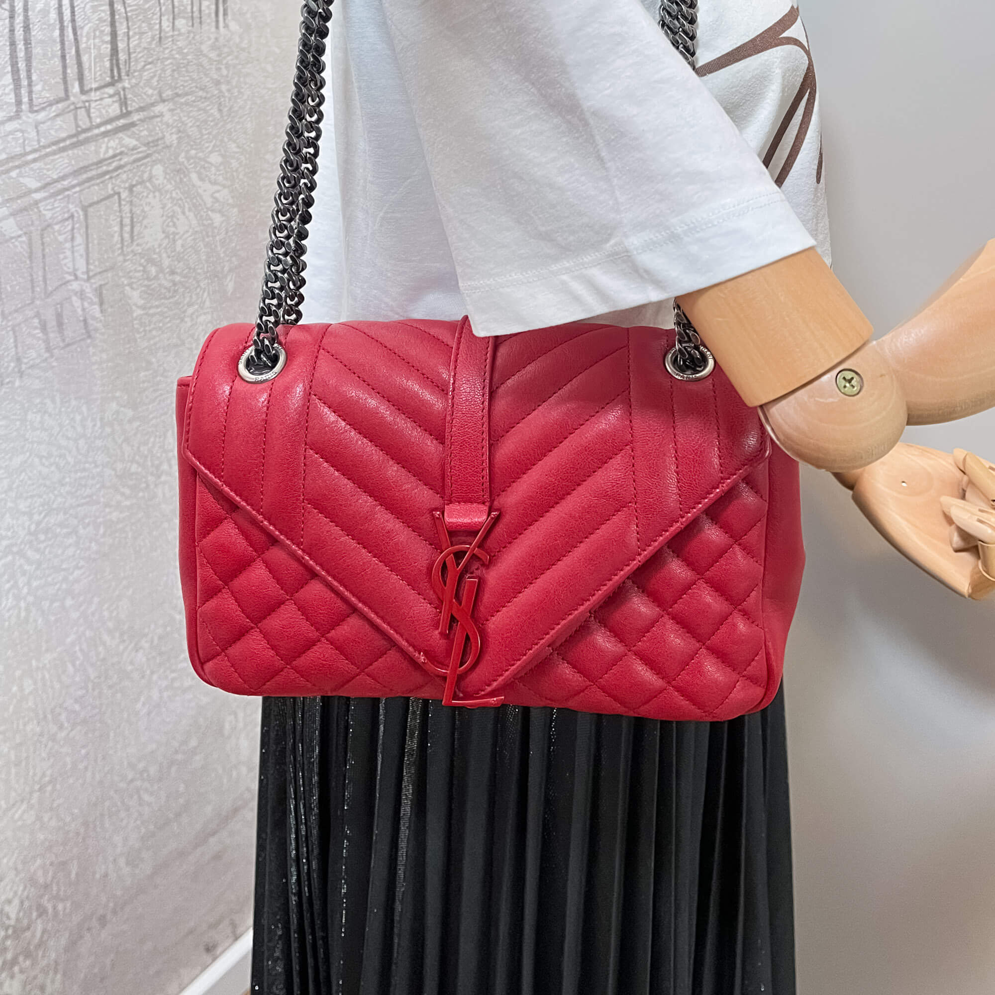 Envelope Leather Red Chain Shoulder Bag