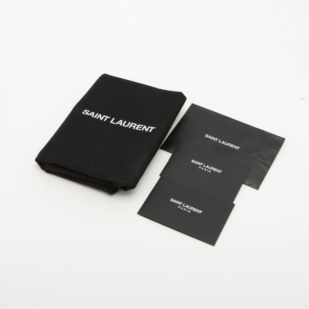 Envelope Medium Quilted Embossed Leather Black