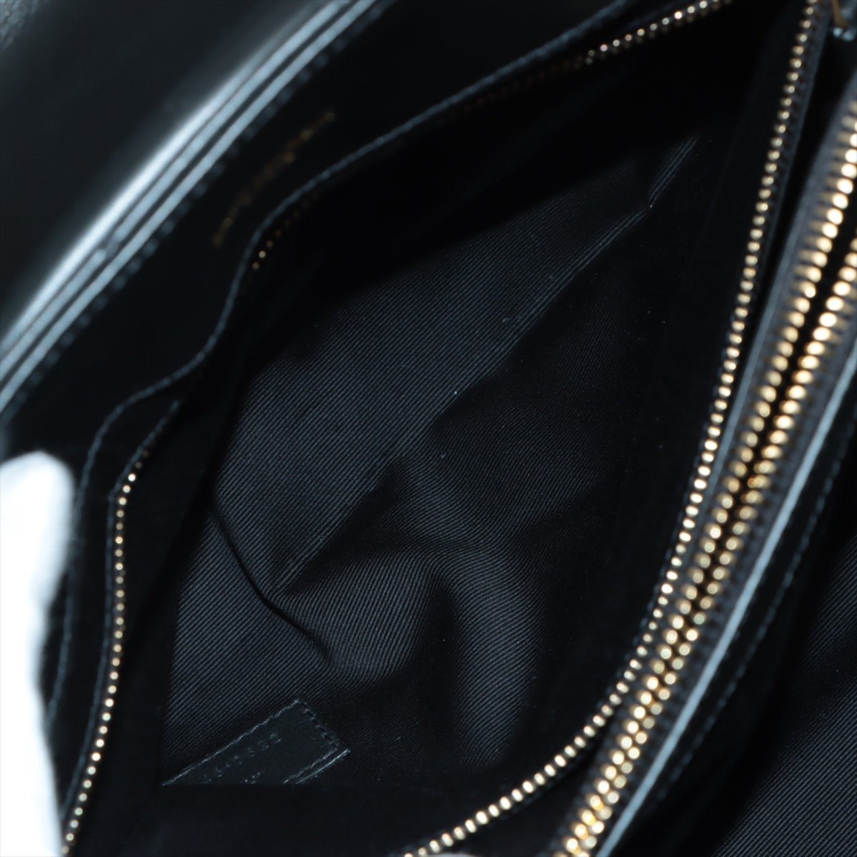Loulou Medium Chain in Black Quilted "Y" Leather